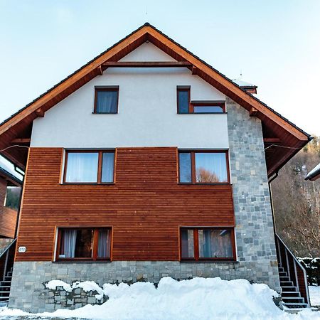 Apartman Myto Mýto pod Ďumbierom Exteriör bild